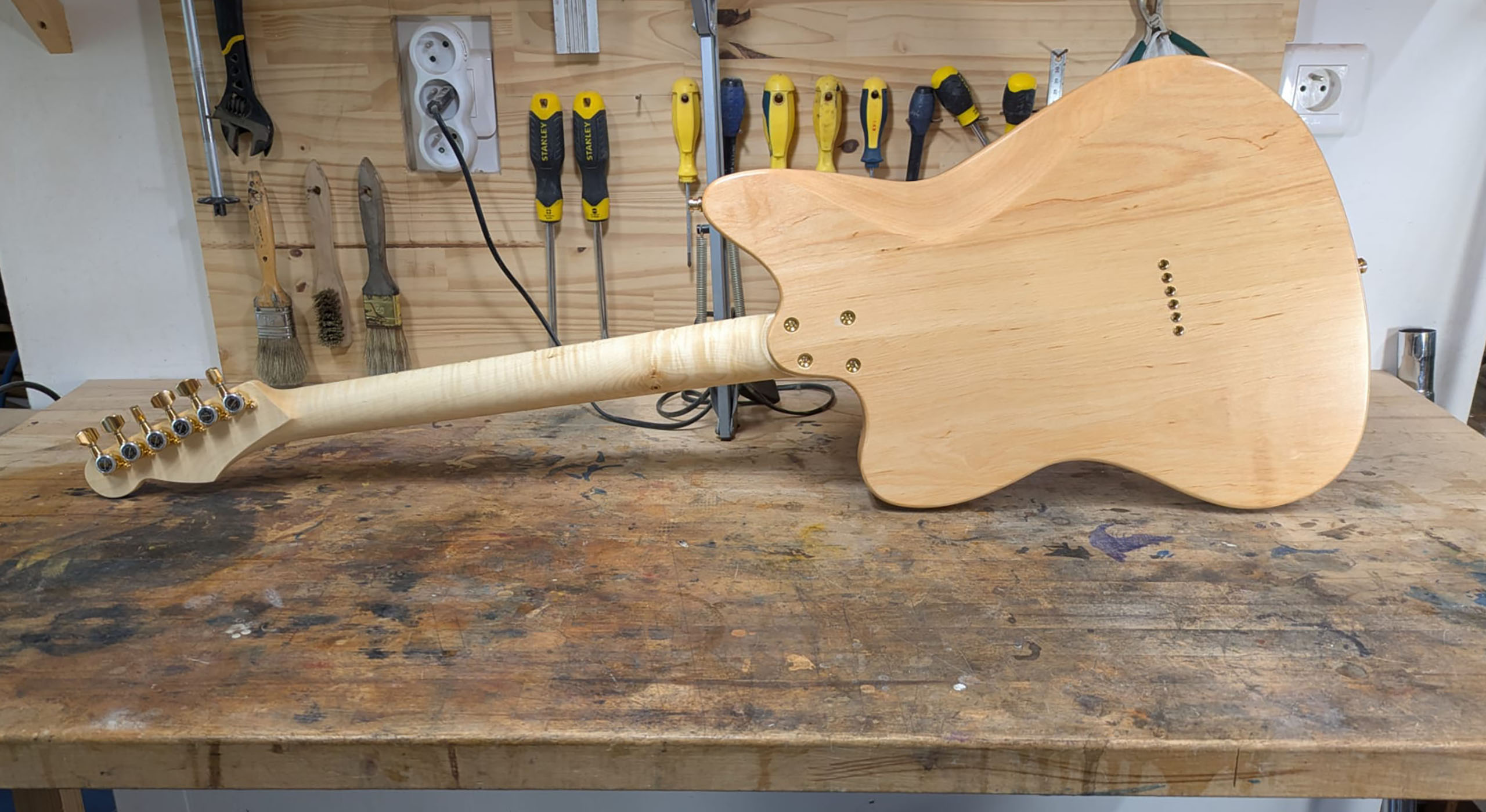 Stage de lutherie Carole Jazzmaster dos