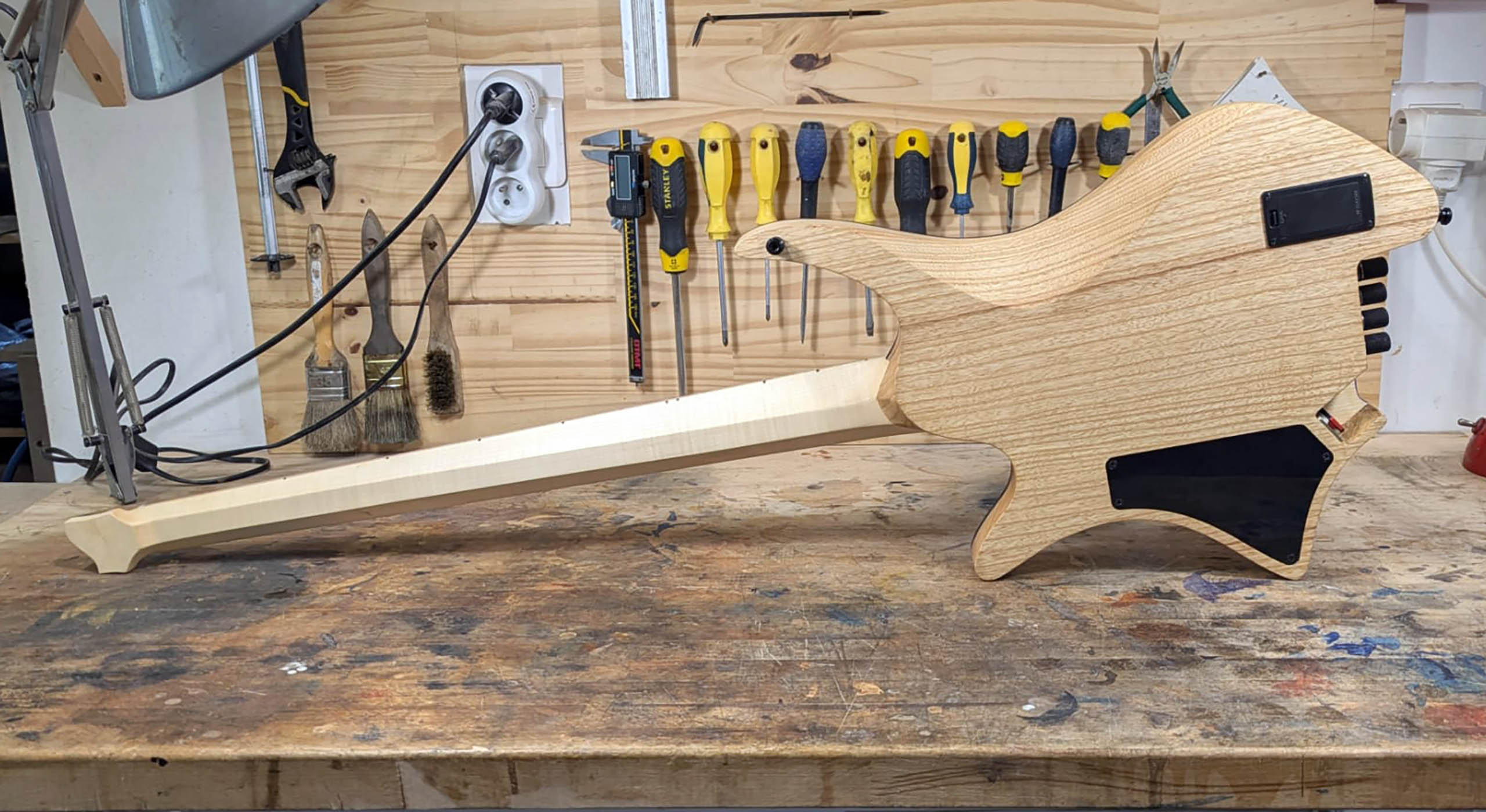 Stage de lutherie Frederic Strandberg dos
