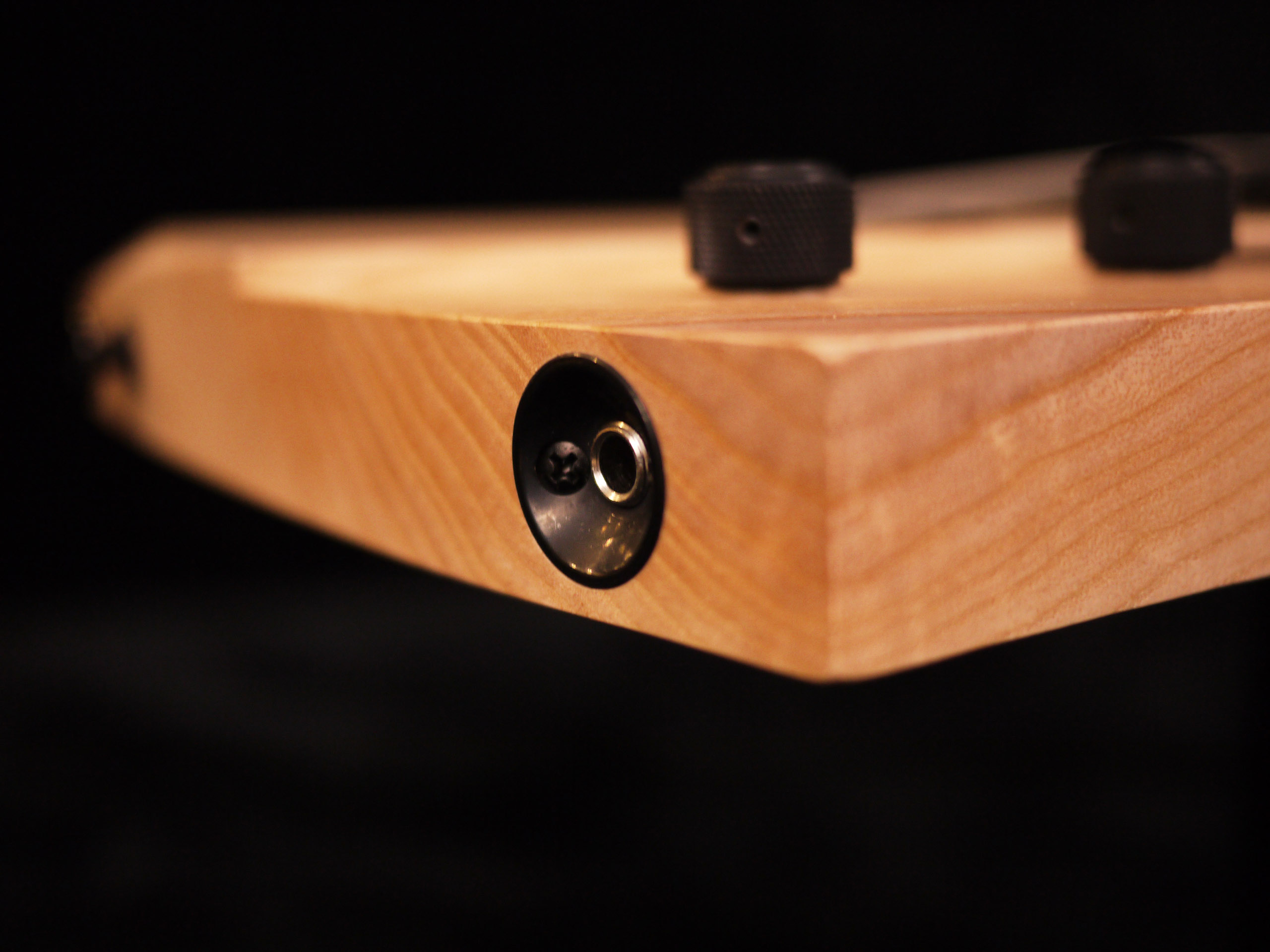 Custom Shop Maja Guitares Modèle Kormoran N°2