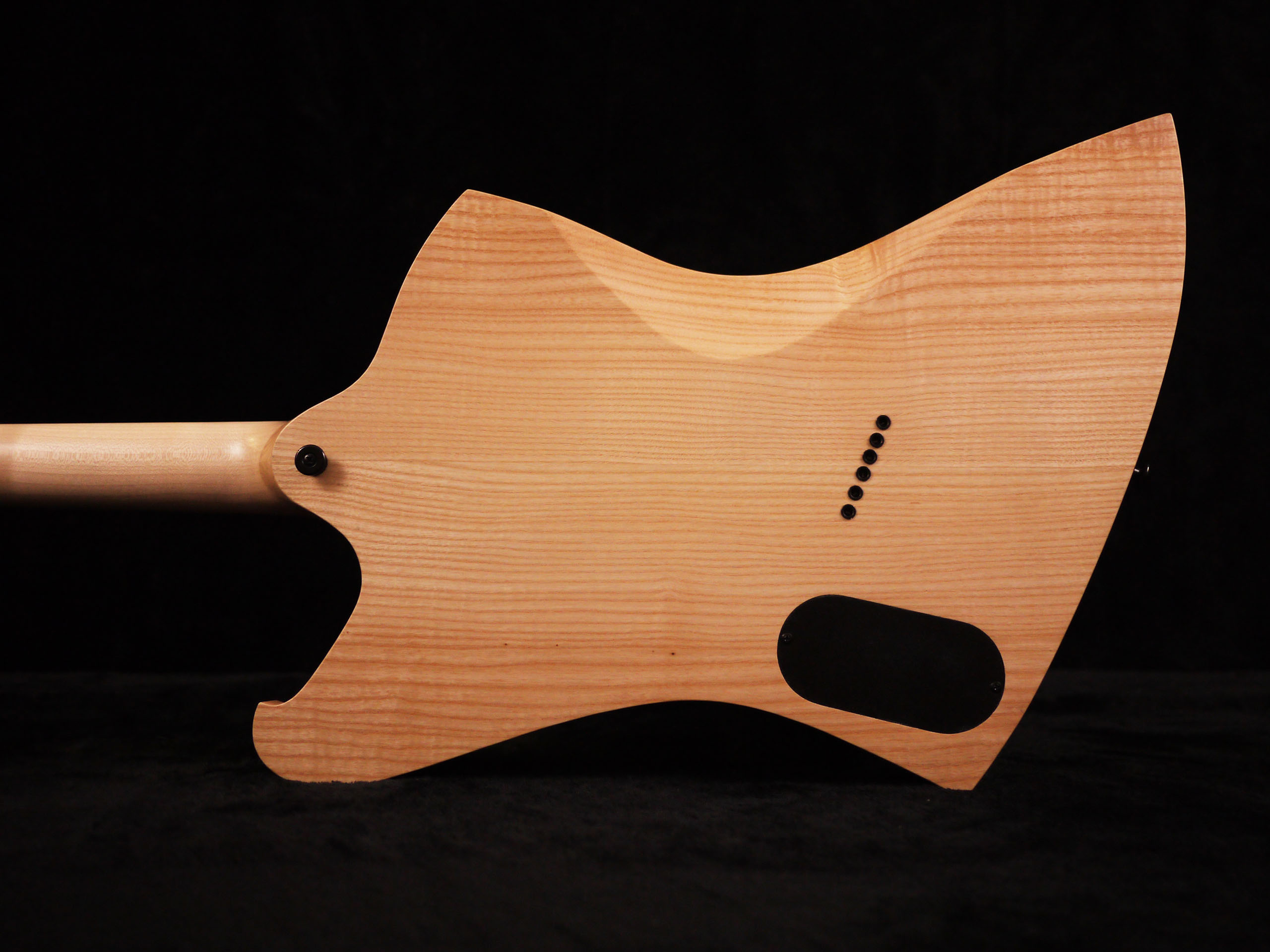 Custom Shop Maja Guitares Modèle Kormoran N°2