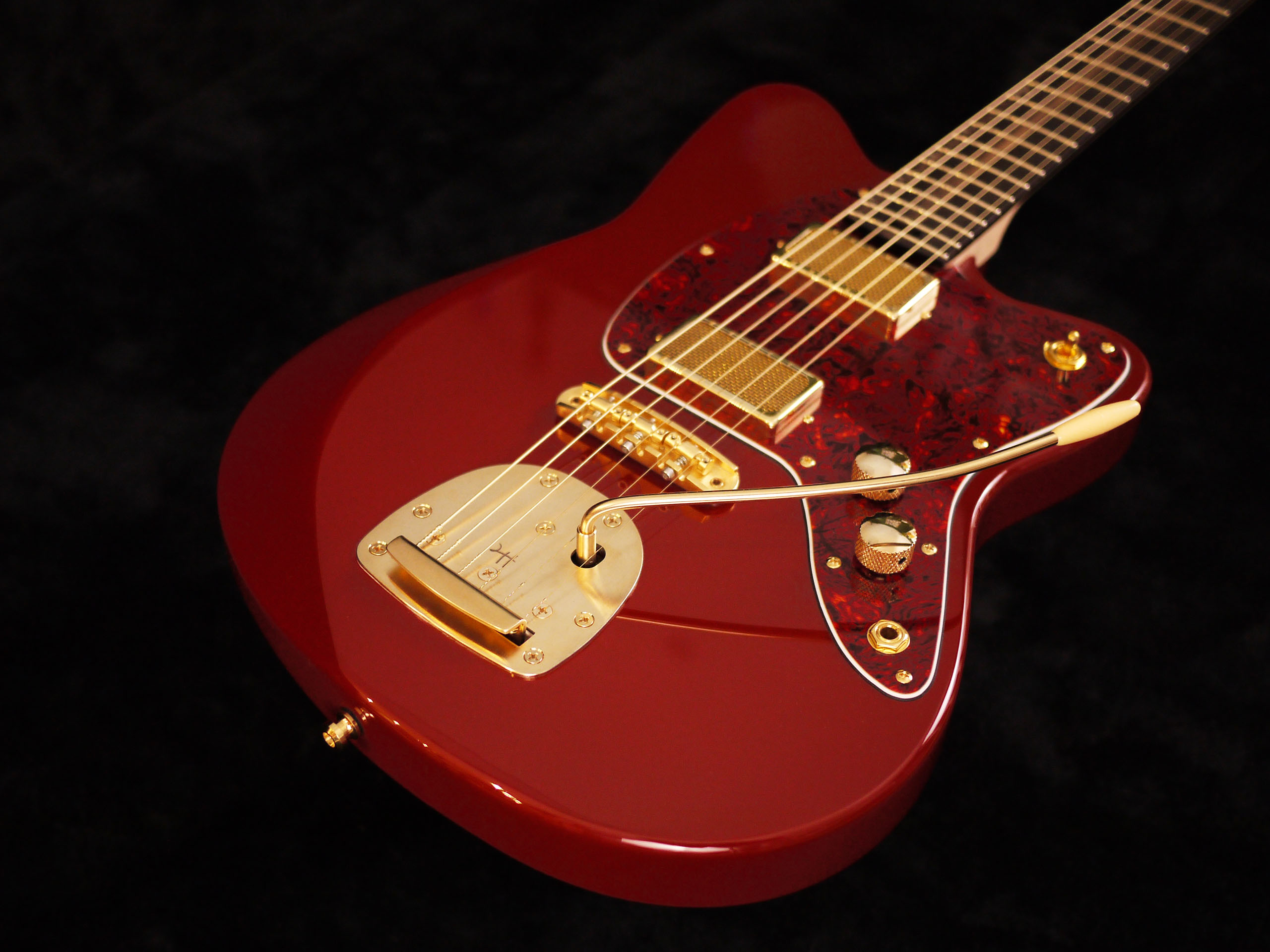 Custom Shop Maja Guitares Modèle Kurun N°2